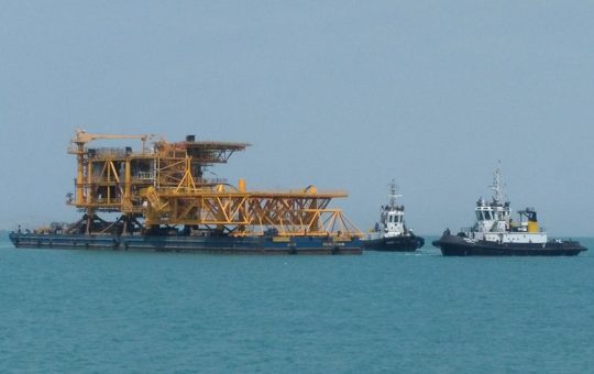 رفع پانچ، HOOKUP، تعمیرات و پیش راه اندازی سکوی F18 فروزان